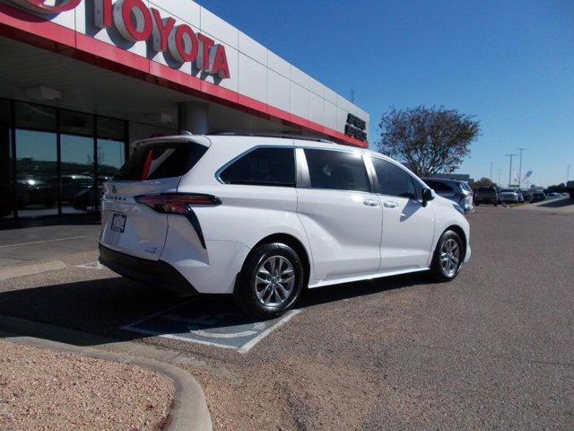 used 2022 Toyota Sienna car