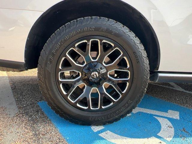 used 2021 Ford Expedition car