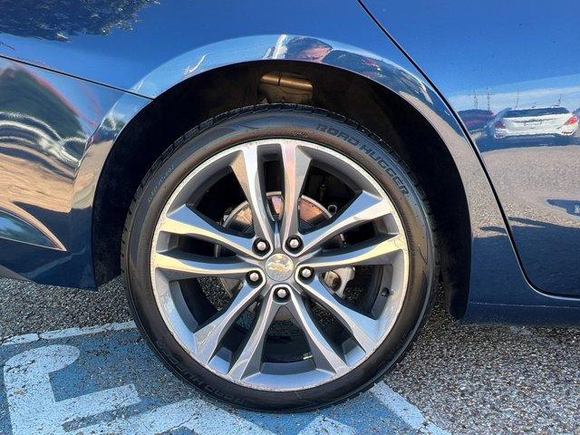used 2022 Chevrolet Malibu car, priced at $18,995