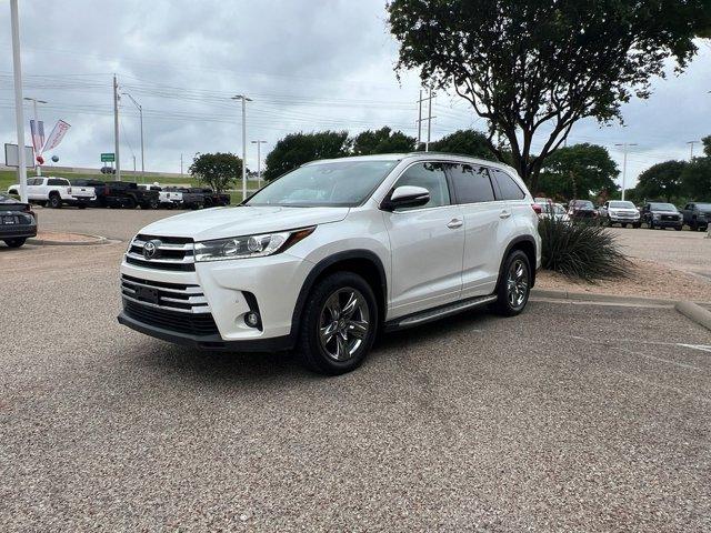 used 2019 Toyota Highlander car, priced at $32,995
