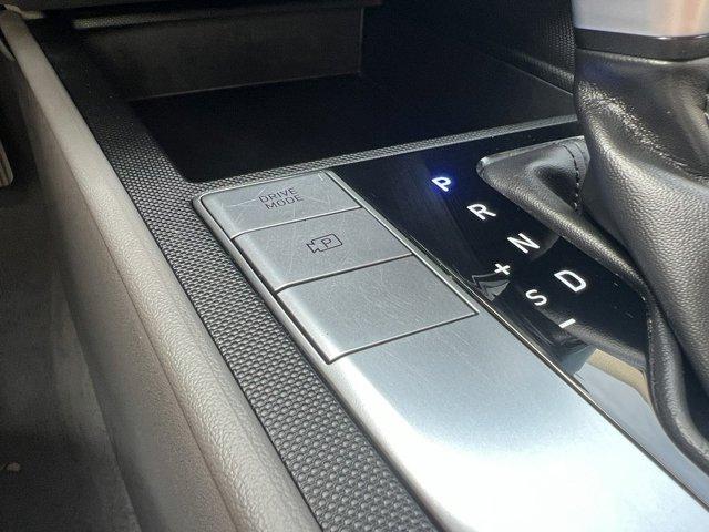 used 2024 Hyundai Elantra car