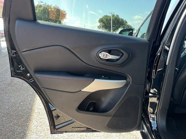 used 2018 Jeep Cherokee car, priced at $20,995