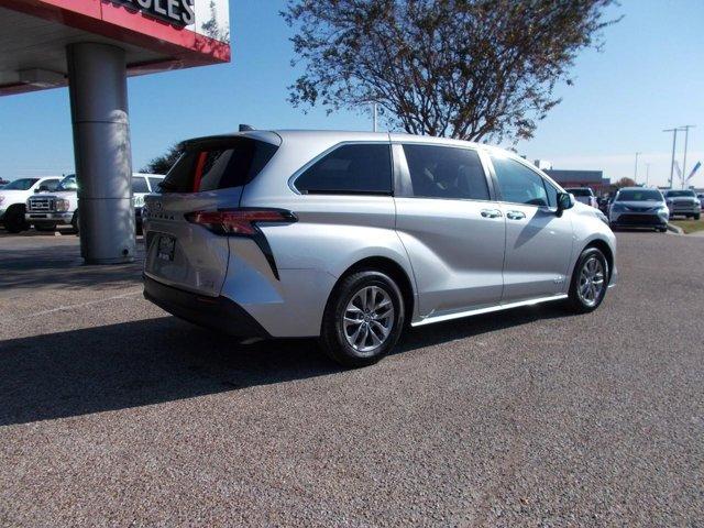 used 2021 Toyota Sienna car