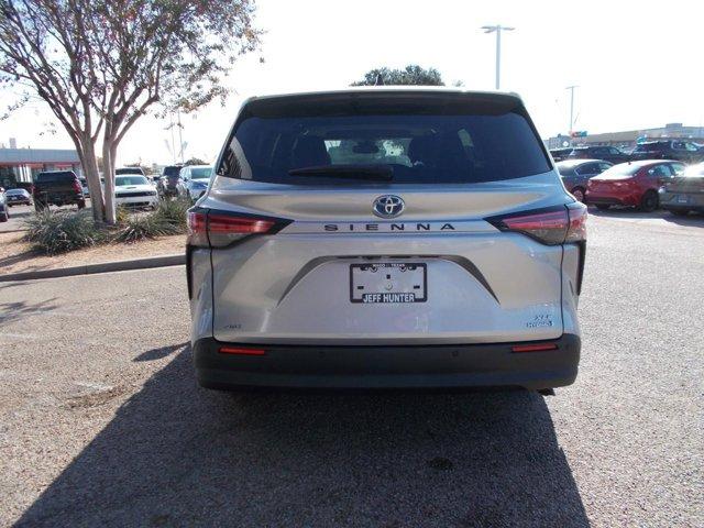 used 2021 Toyota Sienna car