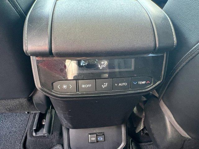 used 2022 Toyota Highlander car, priced at $34,995