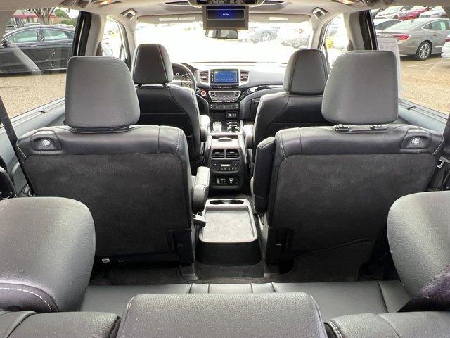 used 2016 Honda Pilot car, priced at $18,995