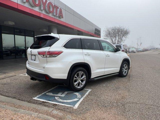 used 2015 Toyota Highlander car, priced at $18,995