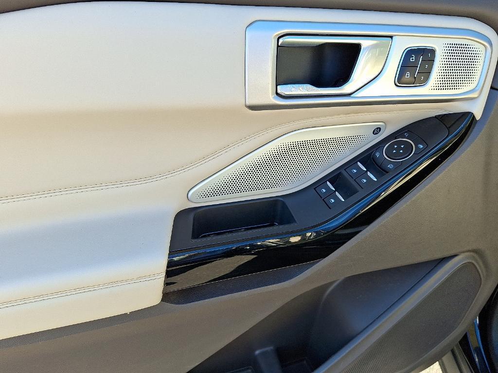 used 2022 Ford Explorer car, priced at $37,685