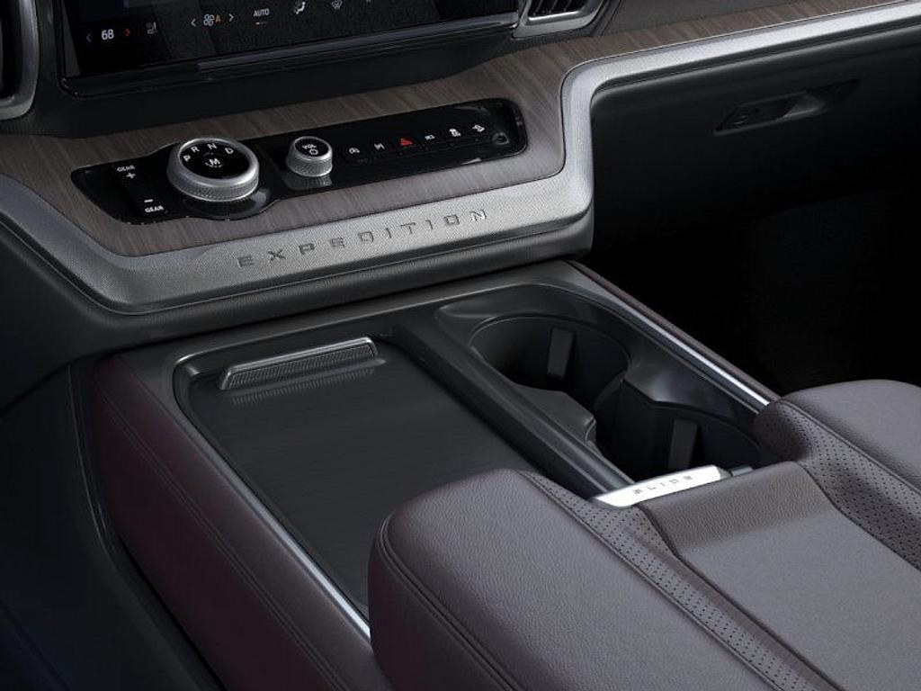 new 2025 Ford Expedition Max car, priced at $94,960