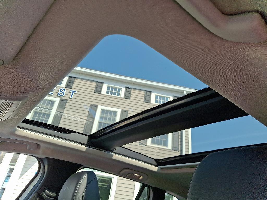 used 2023 Mazda CX-50 car, priced at $27,250