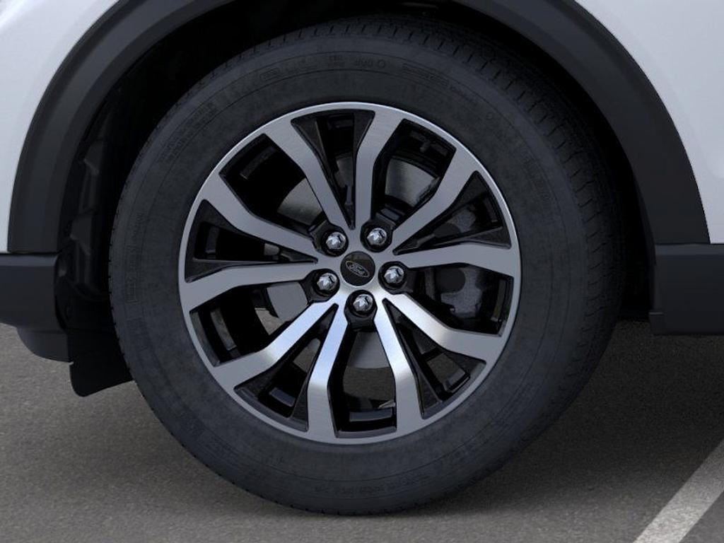 new 2025 Ford Explorer car, priced at $47,920