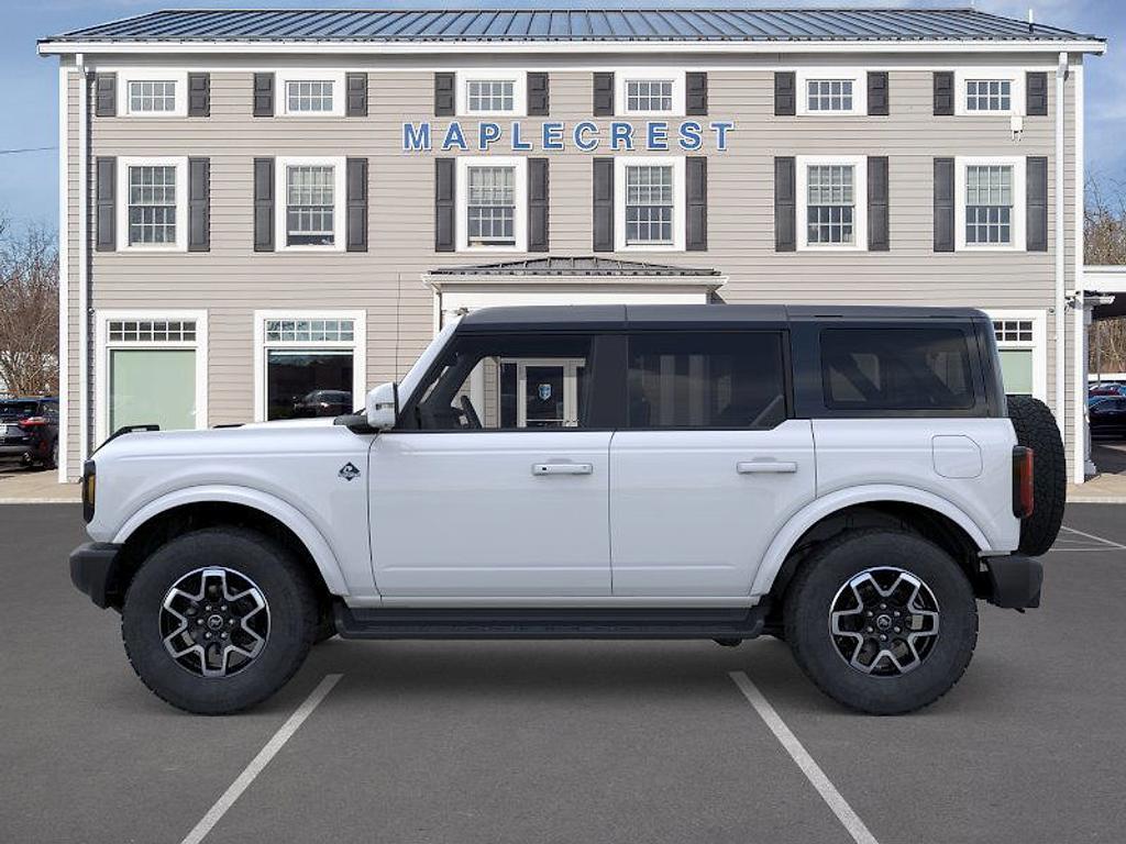 new 2025 Ford Bronco car, priced at $54,633