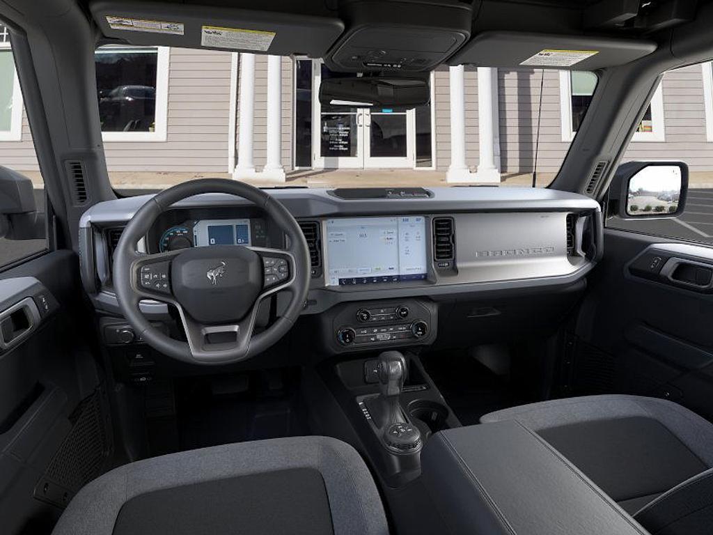 new 2025 Ford Bronco car, priced at $45,335