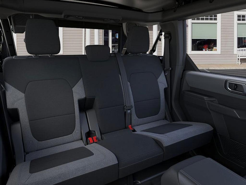 new 2025 Ford Bronco car, priced at $45,335