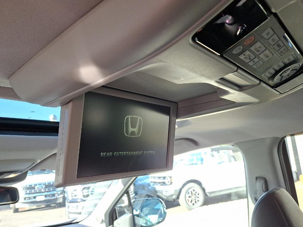 used 2016 Honda Pilot car, priced at $16,985