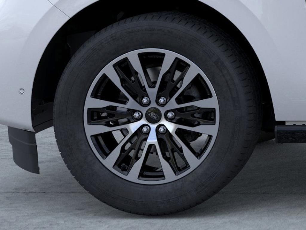 new 2025 Ford Expedition Max car, priced at $80,645