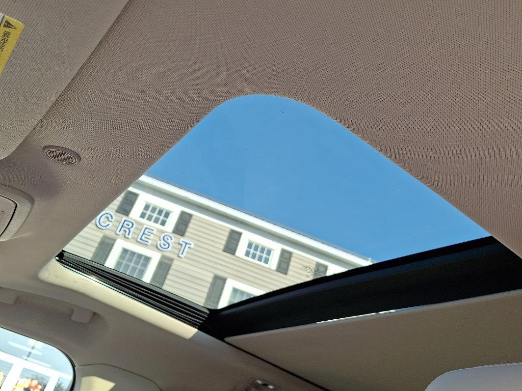 used 2021 Ford Explorer car, priced at $27,305