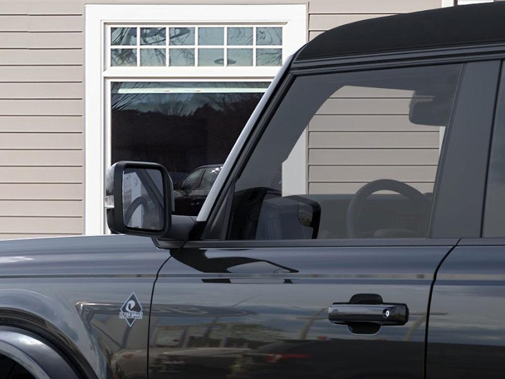 new 2025 Ford Bronco car, priced at $53,565