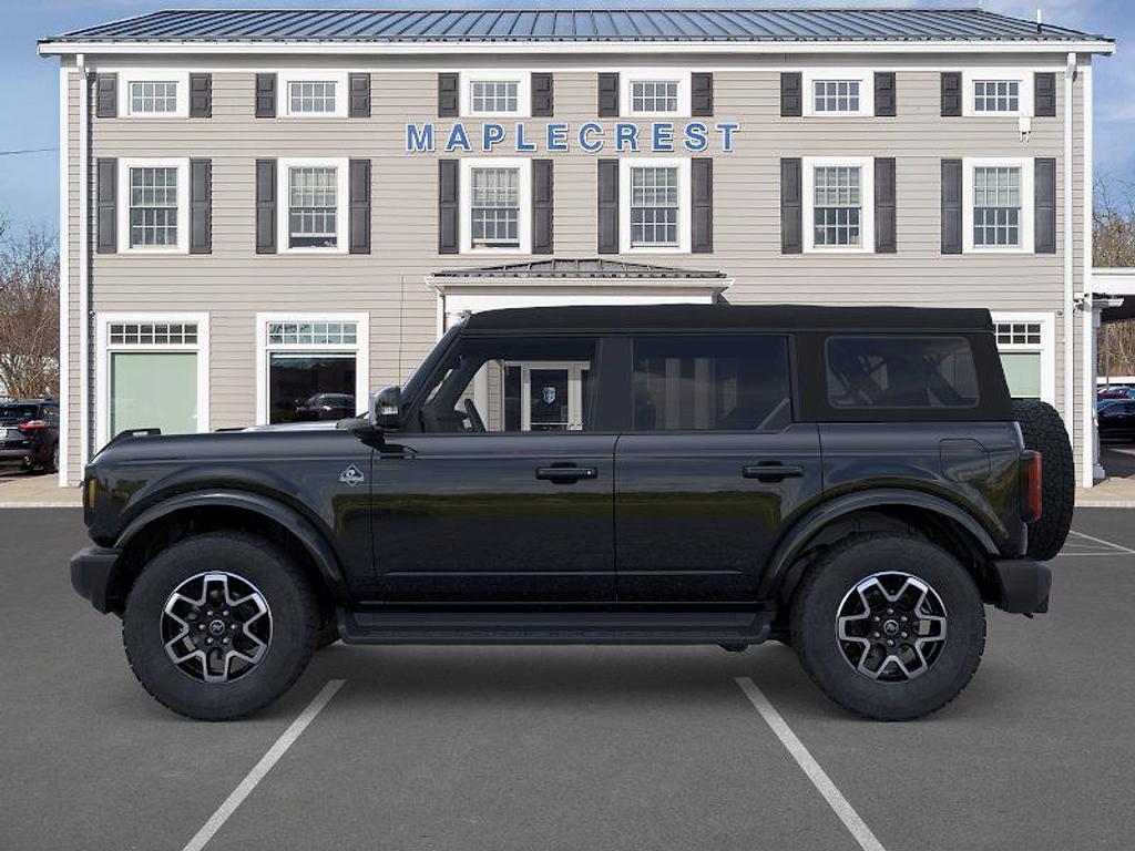 new 2025 Ford Bronco car, priced at $53,565