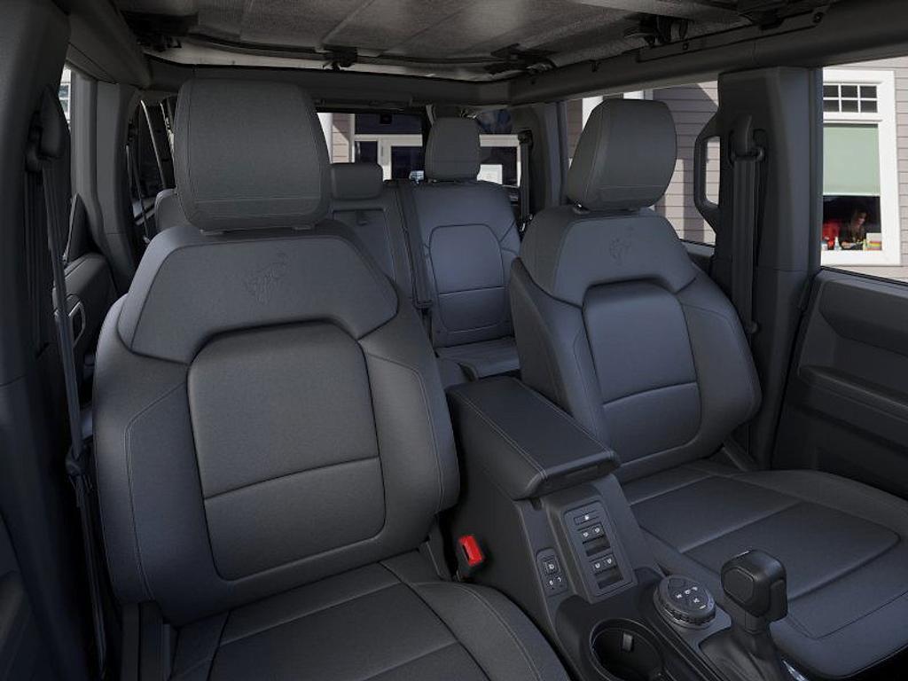 new 2025 Ford Bronco car, priced at $53,565