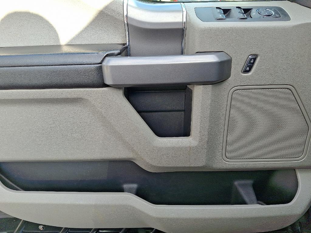 used 2015 Ford F-150 car, priced at $16,525