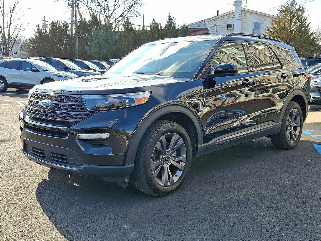 used 2023 Ford Explorer car, priced at $32,024