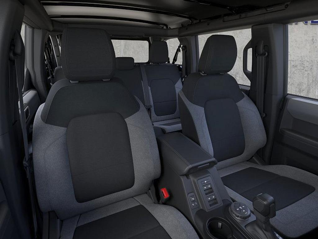new 2025 Ford Bronco car, priced at $44,175