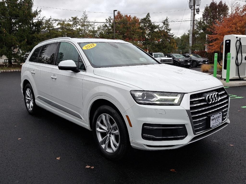 used 2019 Audi Q7 car, priced at $19,150