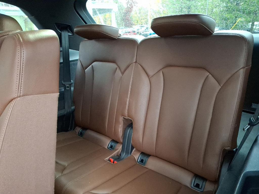used 2019 Audi Q7 car, priced at $19,150