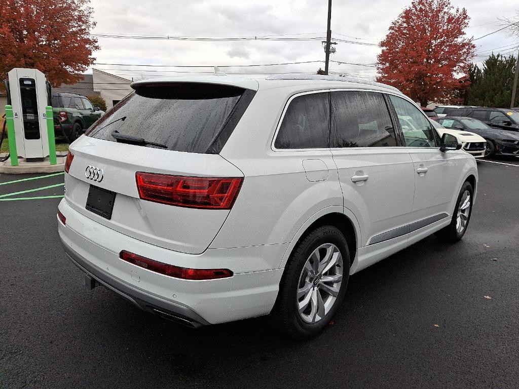 used 2019 Audi Q7 car, priced at $19,150