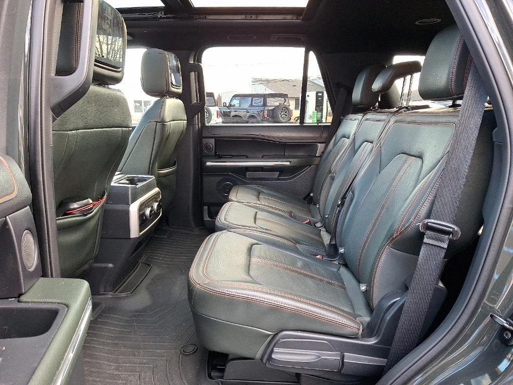 used 2022 Ford Expedition car, priced at $43,355