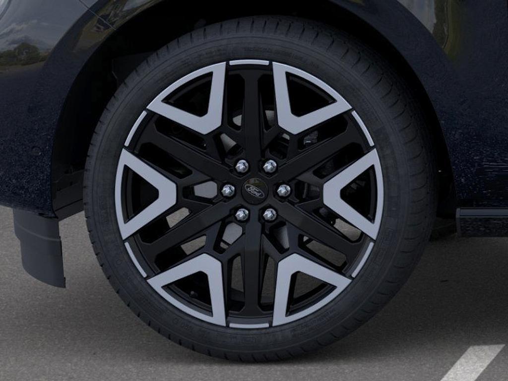 new 2025 Ford Expedition Max car, priced at $94,810