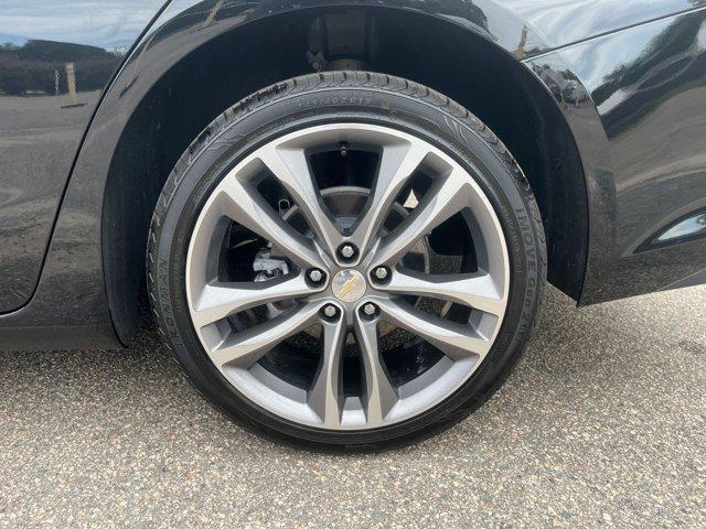 used 2024 Chevrolet Malibu car, priced at $20,346