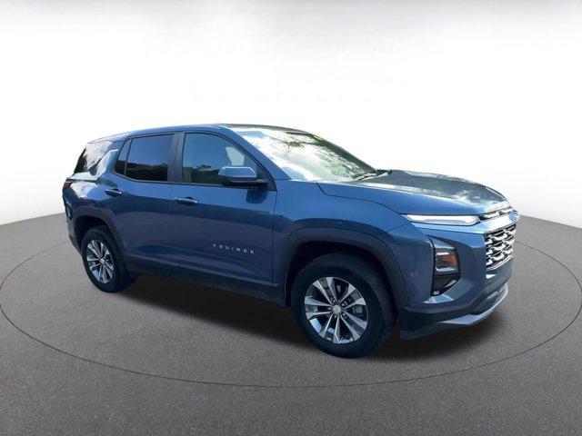 used 2025 Chevrolet Equinox car, priced at $27,047