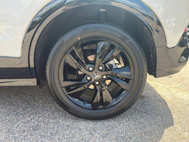 used 2024 Buick Encore GX car, priced at $23,694