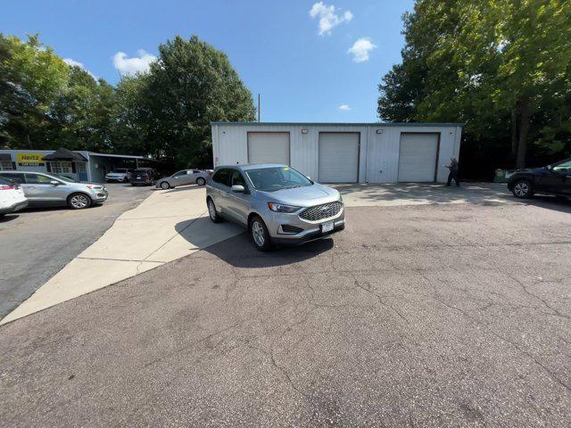 used 2024 Ford Edge car, priced at $30,032