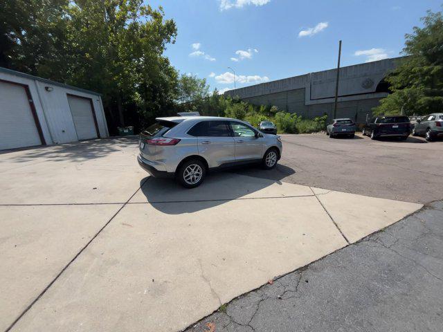 used 2024 Ford Edge car, priced at $30,032