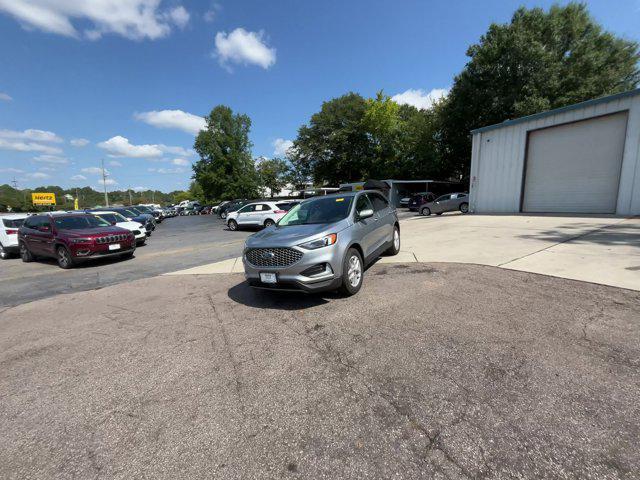 used 2024 Ford Edge car, priced at $30,032