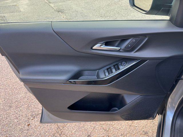 used 2025 Chevrolet Equinox car, priced at $27,903