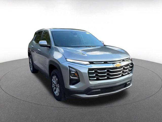used 2025 Chevrolet Equinox car, priced at $27,903