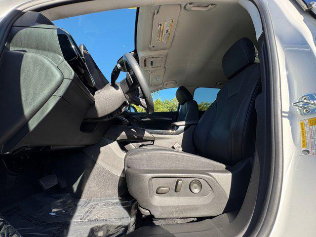 used 2024 Buick Envision car, priced at $25,775