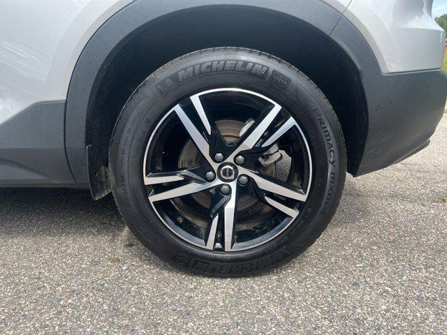 used 2024 Volvo XC40 car, priced at $28,067