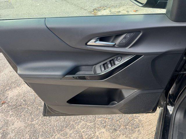 used 2025 Chevrolet Equinox car, priced at $27,623