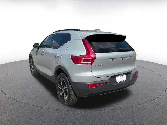 used 2024 Volvo XC40 car, priced at $26,059