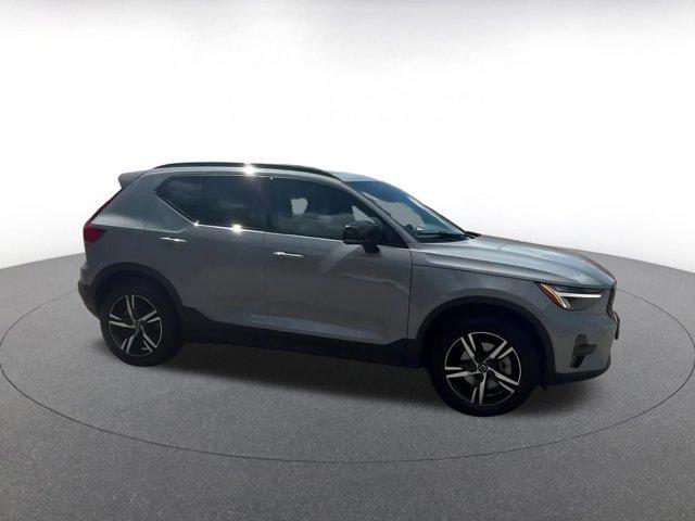 used 2024 Volvo XC40 car, priced at $26,059