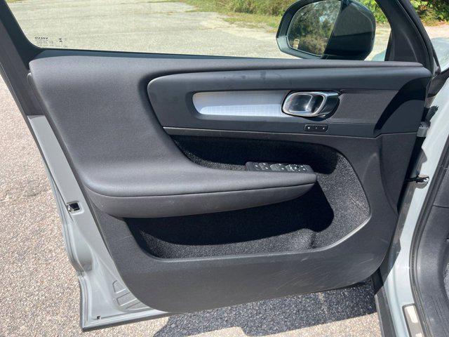 used 2024 Volvo XC40 car, priced at $26,059