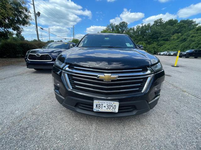 used 2023 Chevrolet Traverse car, priced at $29,995