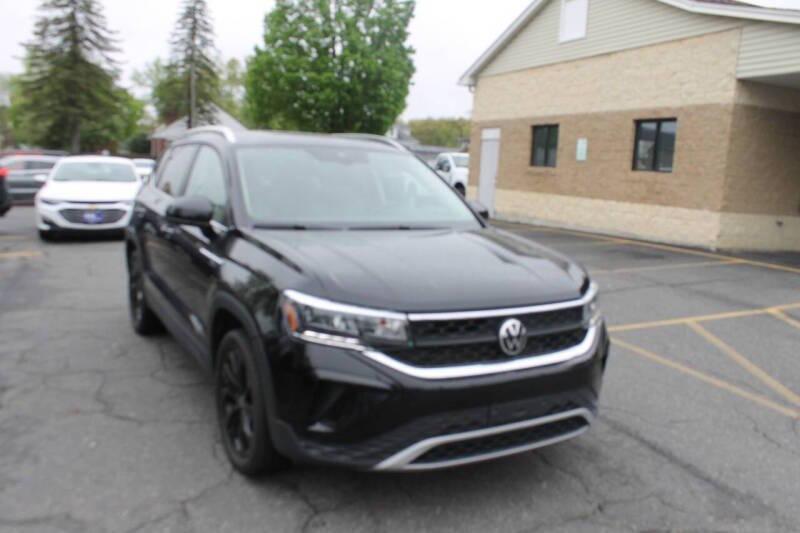 used 2022 Volkswagen Taos car, priced at $22,997