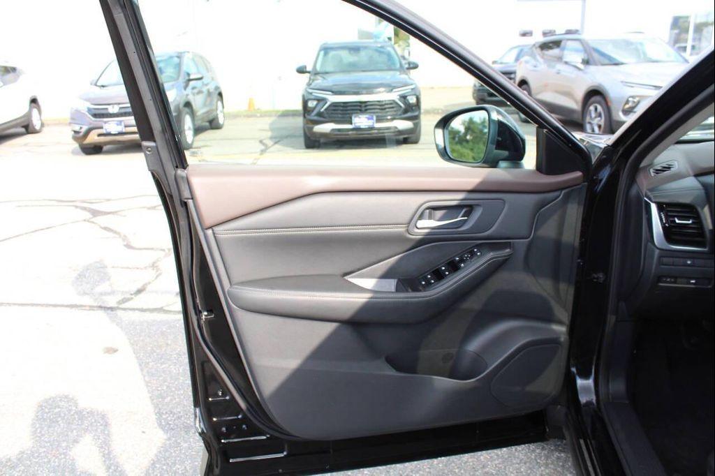 used 2022 Nissan Rogue car, priced at $23,997