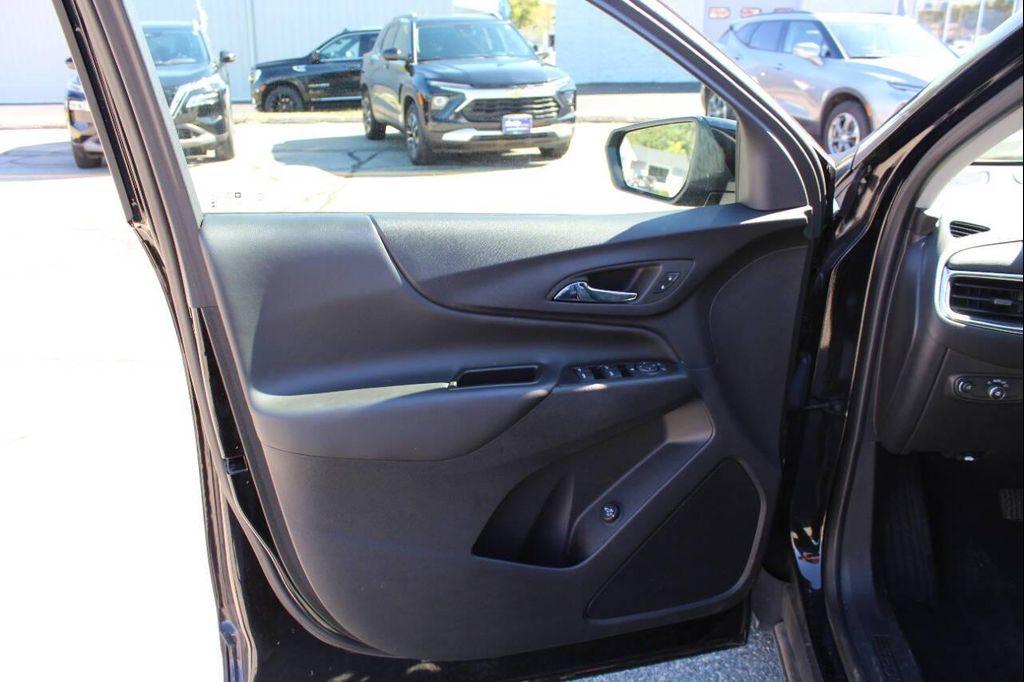 used 2023 Chevrolet Equinox car, priced at $18,997